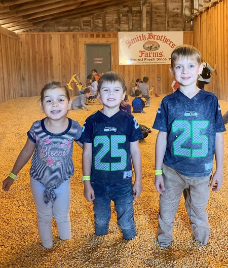 Young Guests In Corn Room